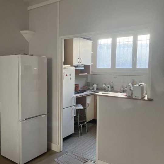  Annonces MONTROUGE : Appartement | ASNIERES-SUR-SEINE (92600) | 10 m2 | 560 € 