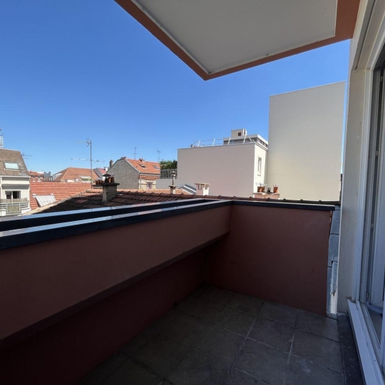  Annonces MONTROUGE : Appartement | SURESNES (92150) | 10 m2 | 750 € 