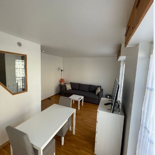  Annonces MONTROUGE : Apartment | CHARENTON-LE-PONT (94220) | 27 m2 | 1 050 € 