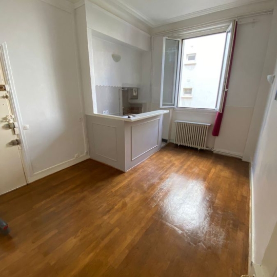  Annonces MONTROUGE : Appartement | CHARENTON-LE-PONT (94220) | 30 m2 | 1 150 € 