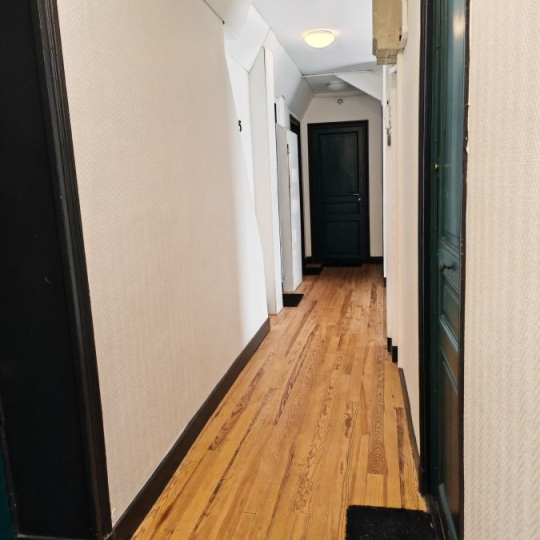  Annonces MONTROUGE : Appartement | PARIS (75015) | 25 m2 | 250 000 € 