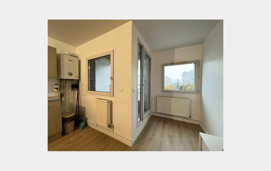 Annonces MONTROUGE : Appartement | SAINT-DENIS (93200) | 10 m2 | 580 € 