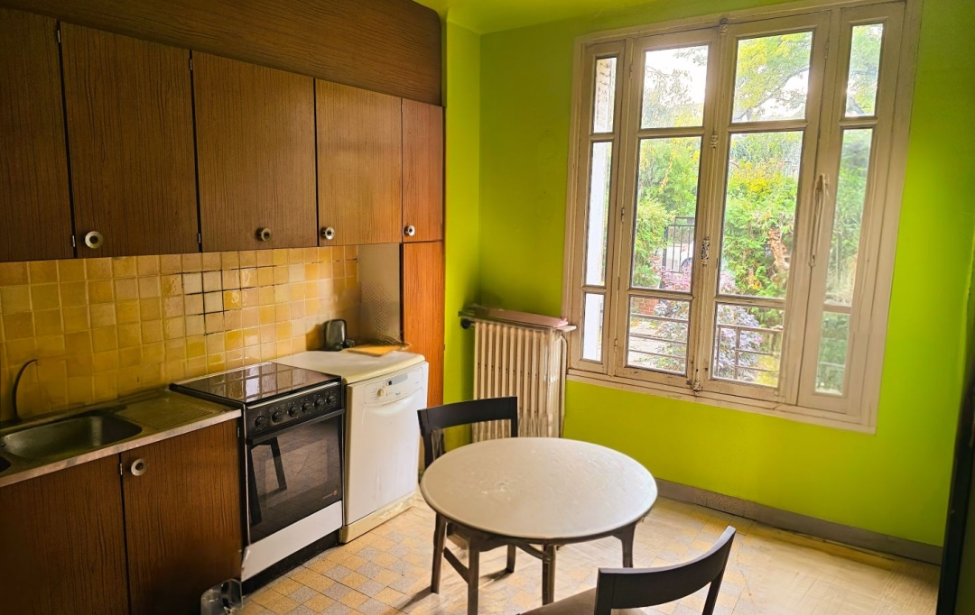 Annonces MONTROUGE : House | VILLEJUIF (94800) | 145 m2 | 627 000 € 