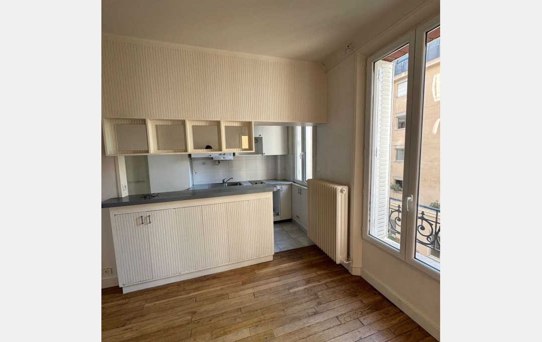 Annonces MONTROUGE : Appartement | CHARENTON-LE-PONT (94220) | 41 m2 | 1 295 € 