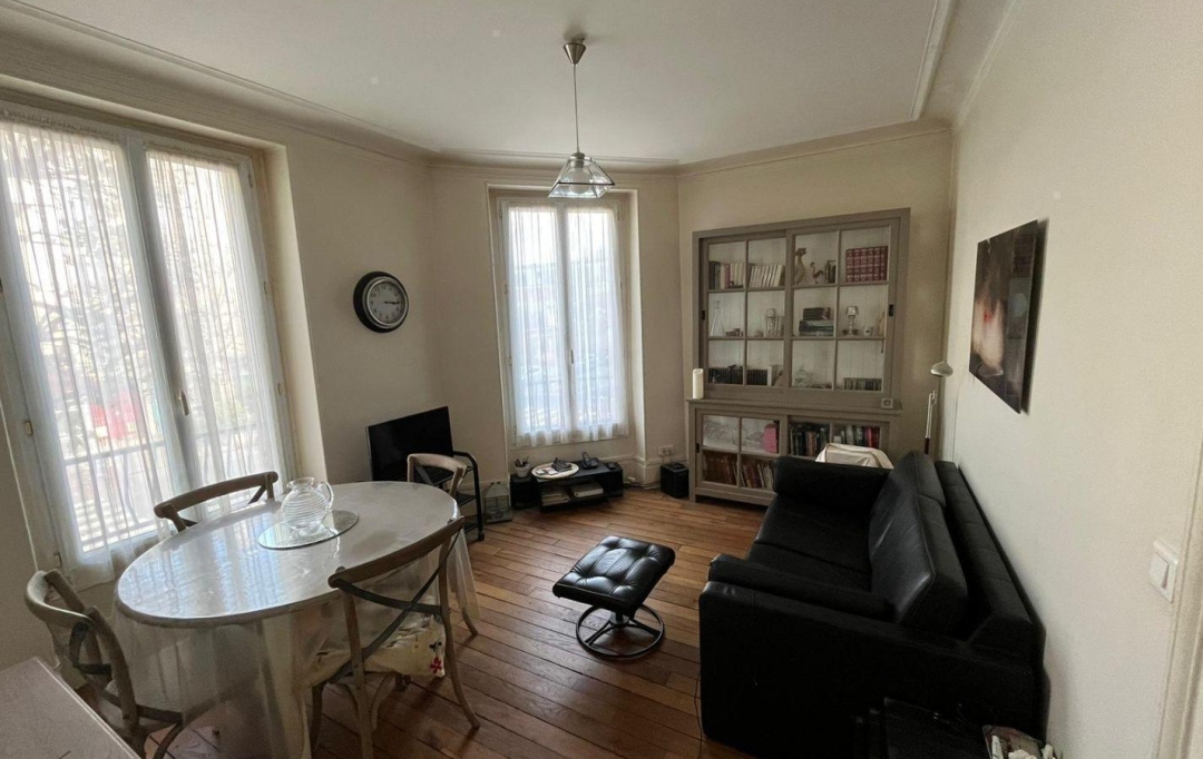 Annonces MONTROUGE : Apartment | CHARENTON-LE-PONT (94220) | 50 m2 | 435 000 € 